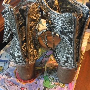 Jeffrey Campbell heel Sandals size 6